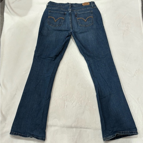 LEVI’S Women’s Vintage Boot Cut 515 Denim Jeans - light wash, size 4M W27 - Picture 5 of 7